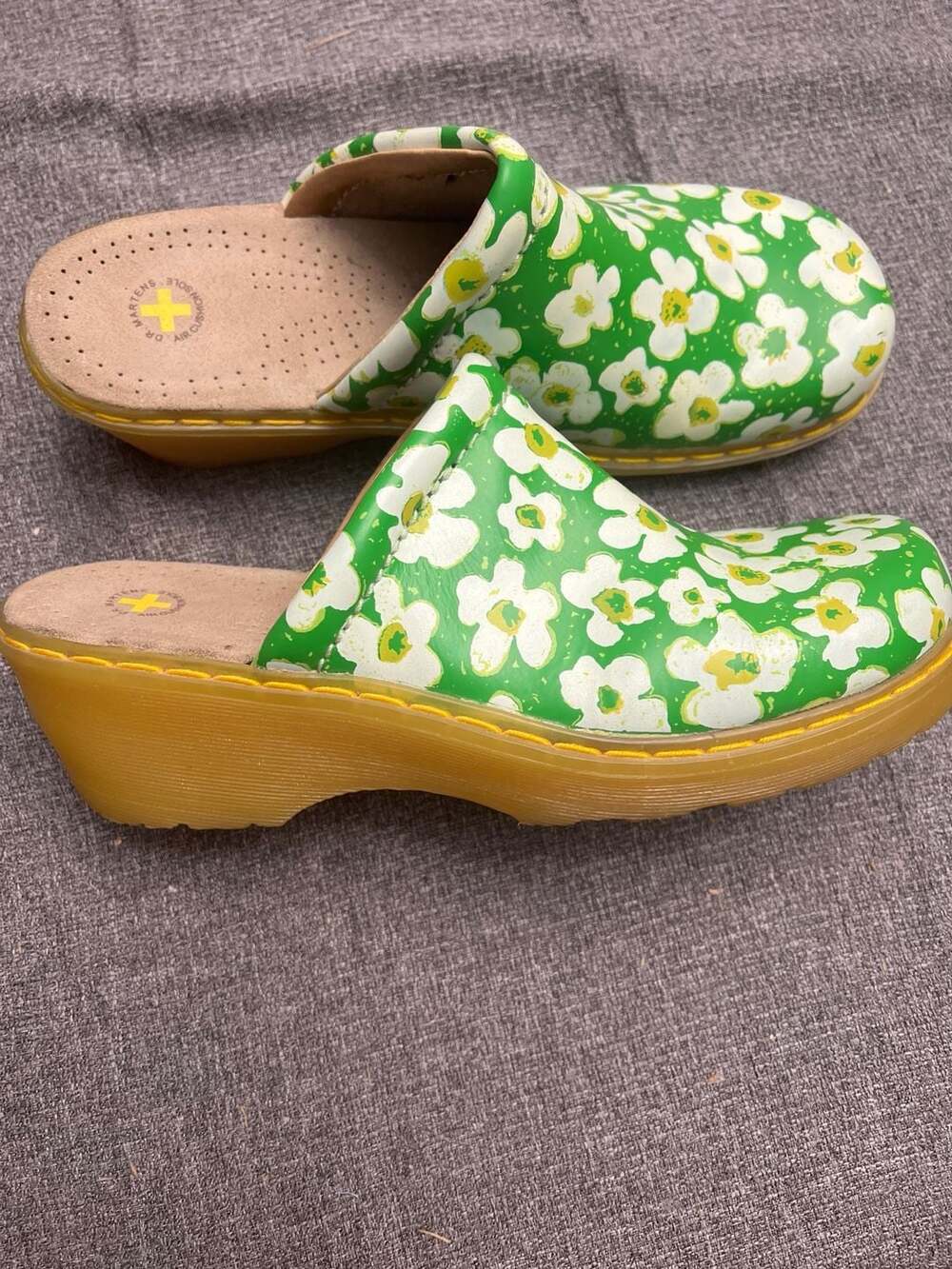 Size 9 Dr. Martens Vintage Green Daisy Floral Platform Clogs